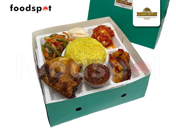 Nasi Kuning Komplit