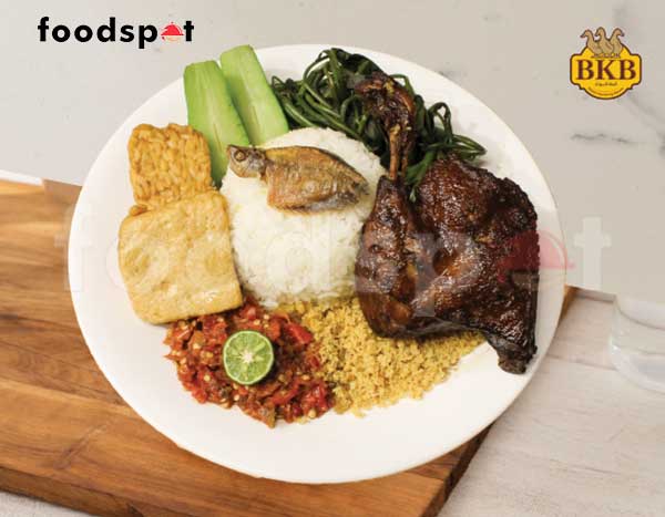 Nasi Tempong Ayam Kampung Kepahiang