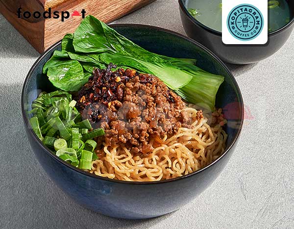 Bakmi Daging Cincang with Chili Oil