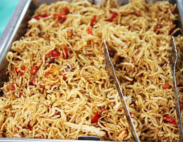 Mbah Jingkrak - Buffet Kering Bihun