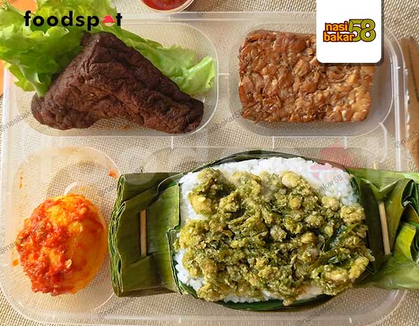 Set Menu Ayam Cabe Ijo + Telor + Tahu Tempe