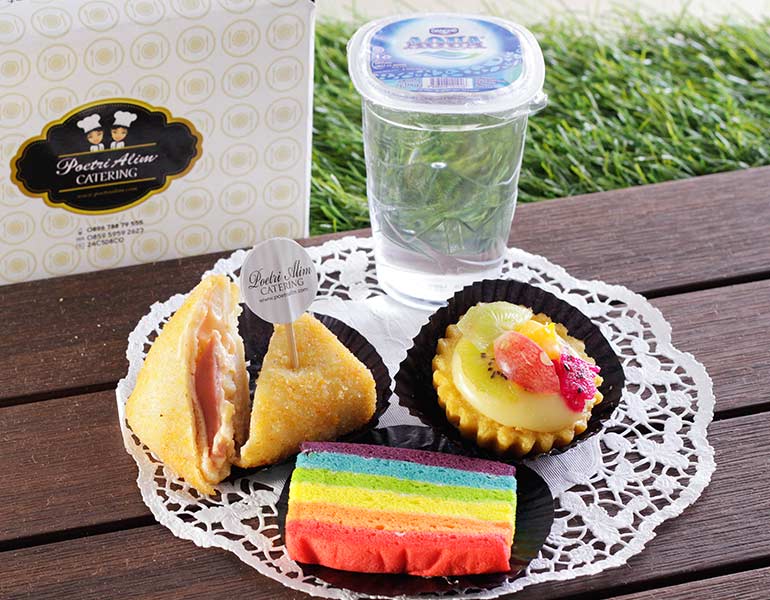 Poetri Alim - Snack Box /poetrialimsnack/poetri-alim-menu2.jpg