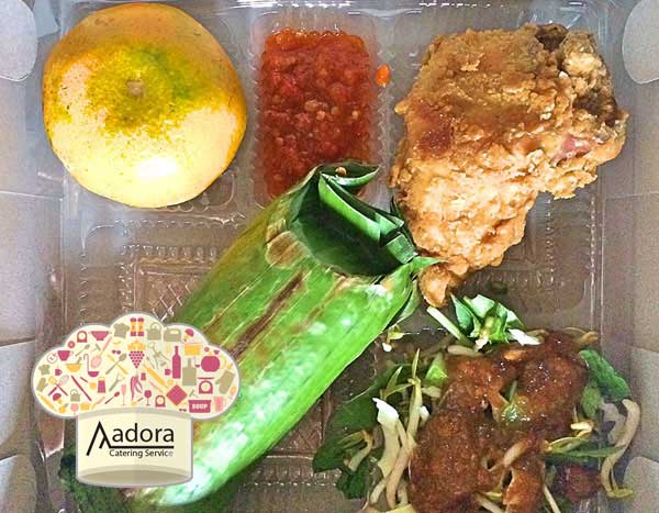 Nasi Bakar  Ayam  Crispy  dari Adora Catering FoodSpot