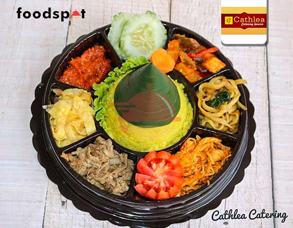 Tumpeng Mini Nasi Kuning Diameter 22cm Dari Cathlea Catering Surabaya Foodspot 5854