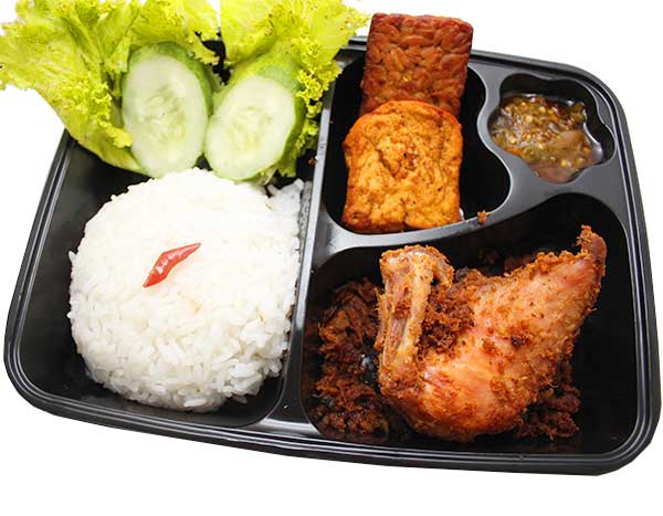 Ayam: nasi ayam goreng lengkuas