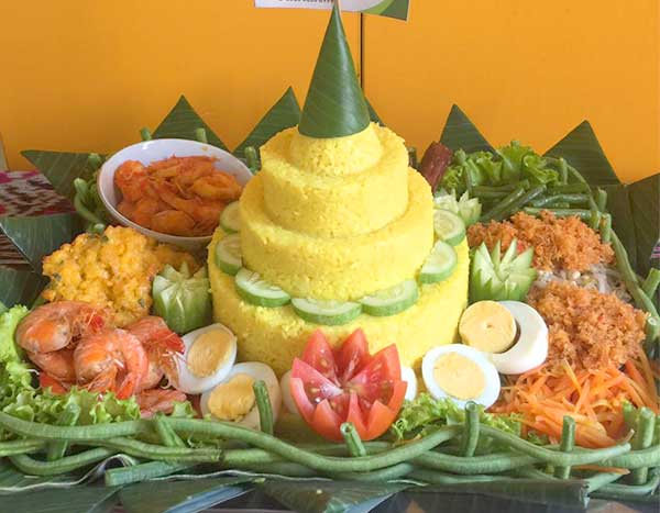  Gambar  Aneka Tumpeng  Nasi Kuning Gambar  Makanan